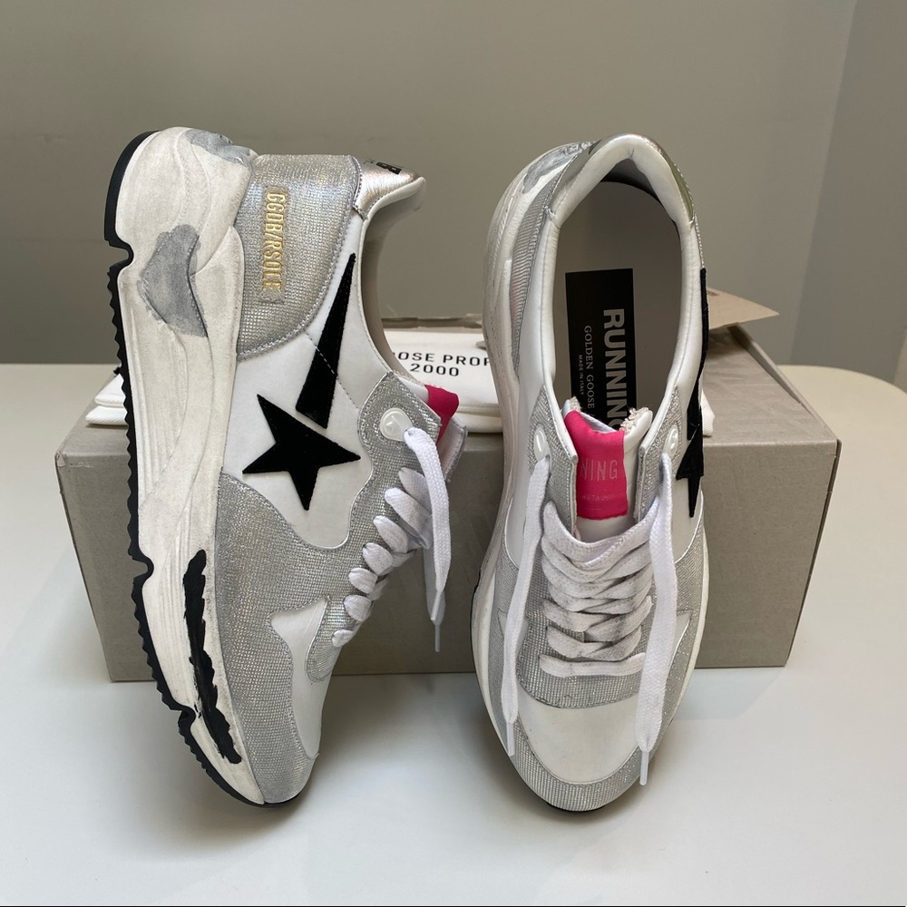 Golden Goose Running Sole Sneaker Silver/White/Black New in Box - Picture 3 of 9